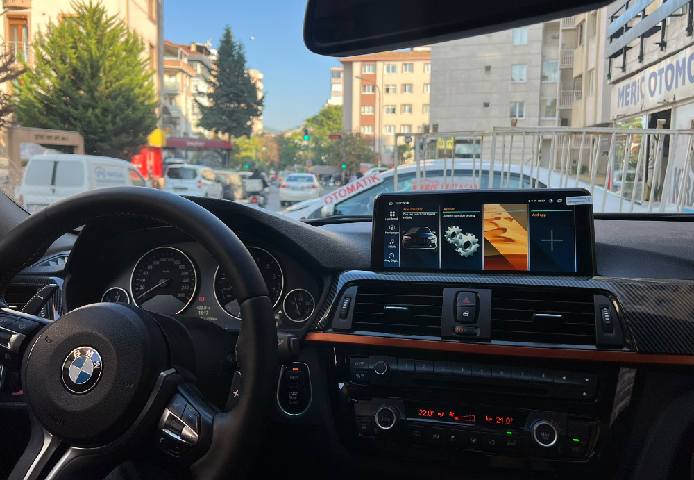 BMW F30 EVO 3 SERİES 8,8 İNÇ NBT 8 RAM CAR PLAY MULTİMEDYA