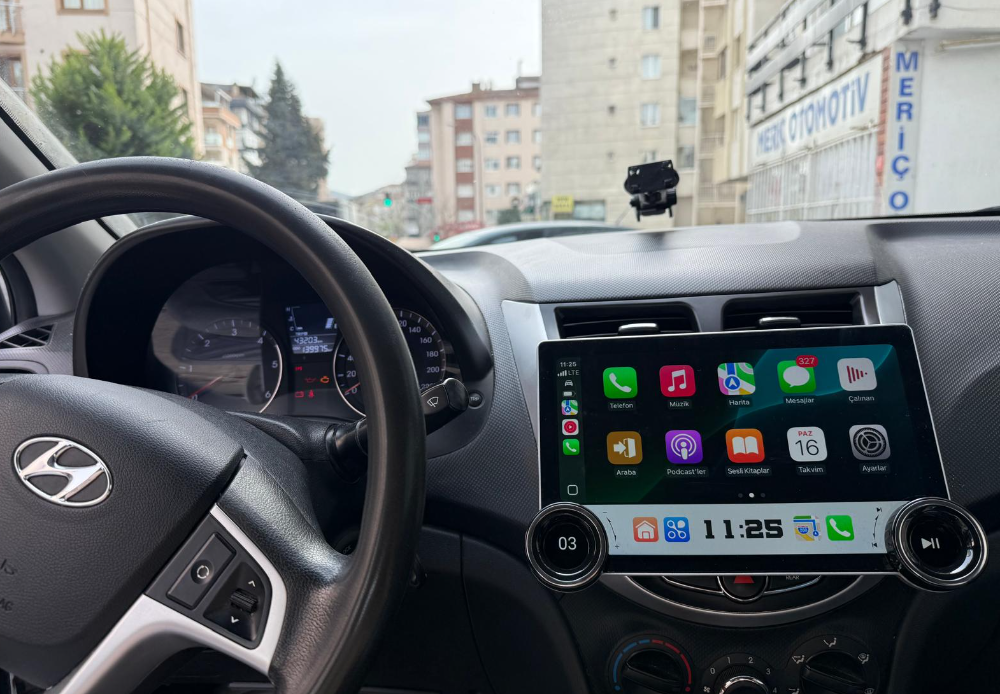 HYUNDAİ ACCENT BLUE DIAMOND 2KMULTİMEDYA 8/128 CARPLAY