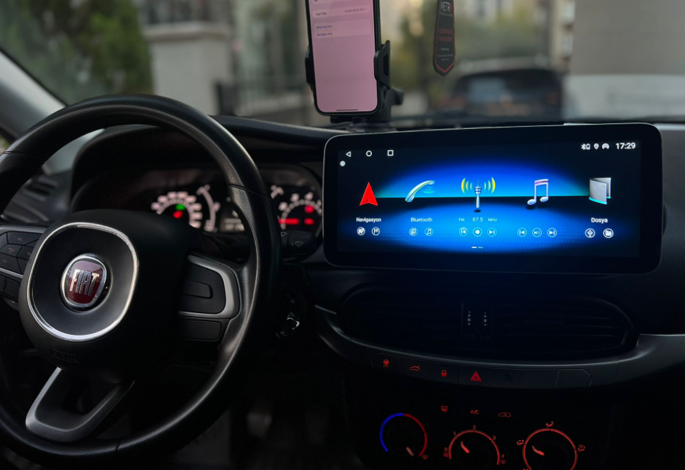 FİAT EGEA MERDECES TİPİ EKRAN MODELİ MULTİMEDYA 4/64 CARPLAY