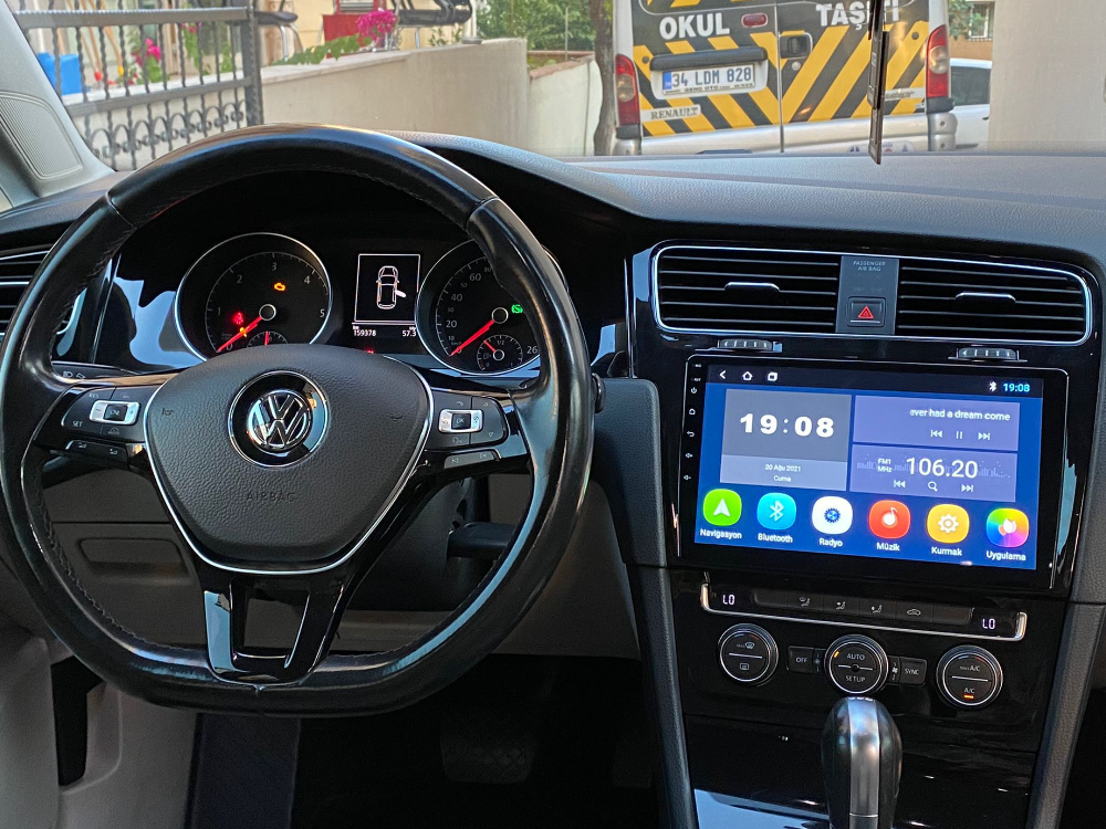 VOLKSWAGEN GOLF 7 10 İNÇ ANDROİD MULTİMEDYA